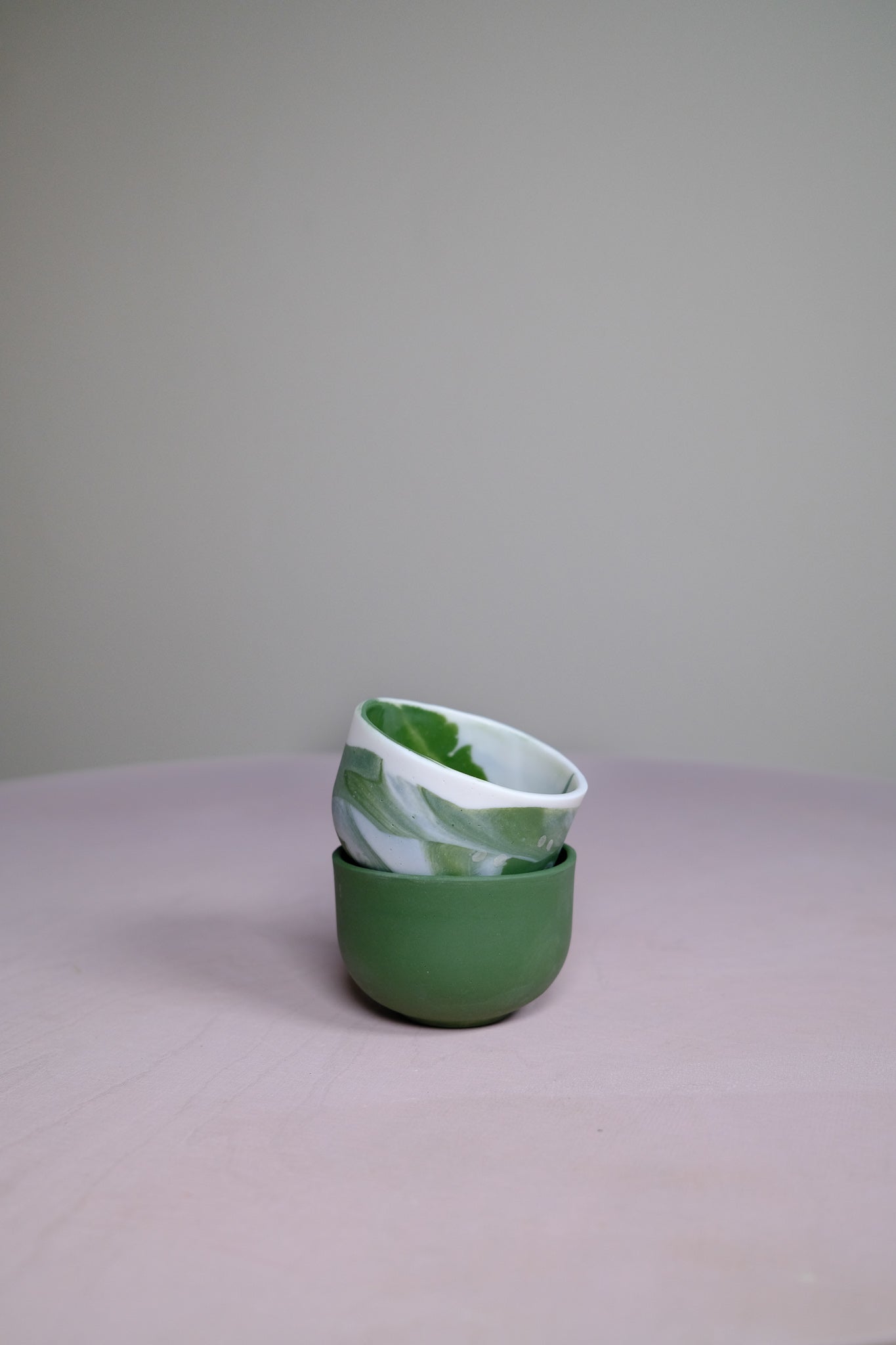 Rounded Porcelain Cup in S
