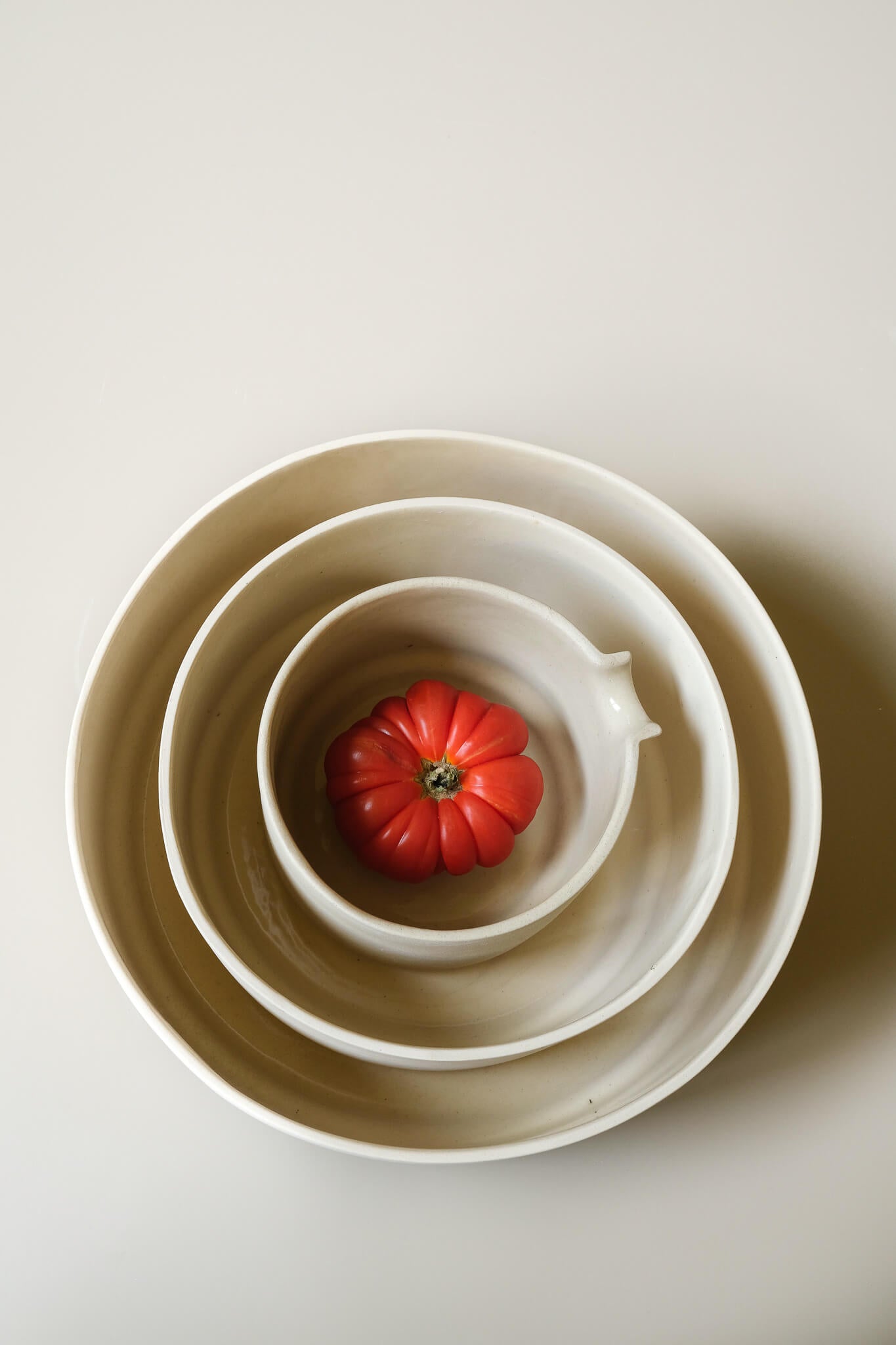 Edged Bowl High M