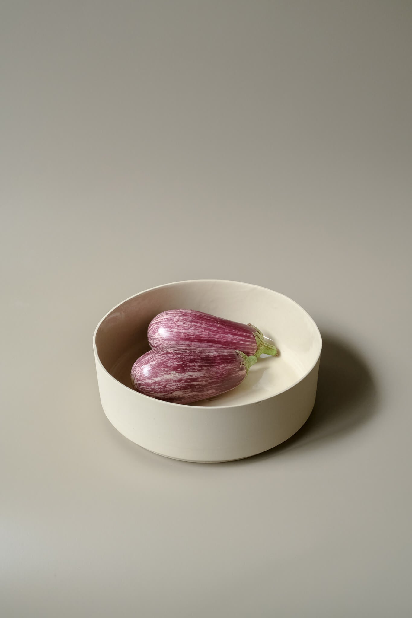 Edged Bowl High M