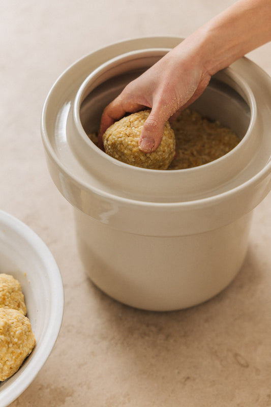 Weights for fermentation pot M