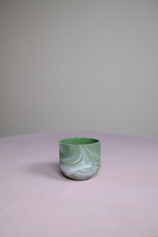 Rounded Porcelain Cup in M